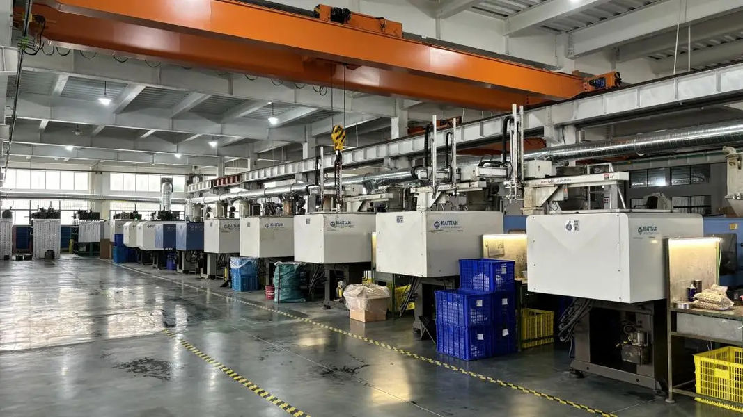 Yuyao Yuhai Livestock Machinery Technology Co., Ltd. línea de producción del fabricante